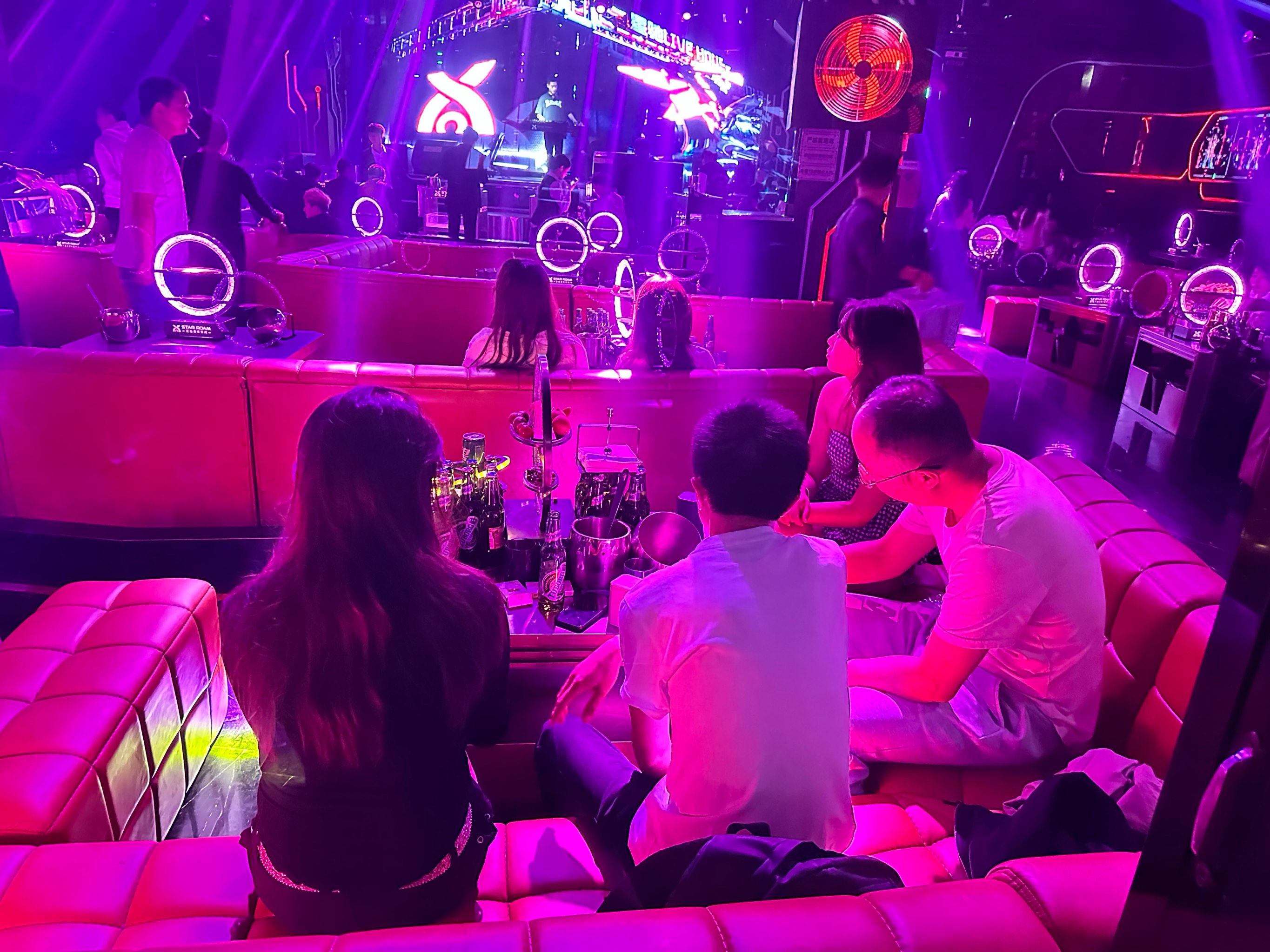 马鞍山商务ktv与中低端区别解析-花山区ktv预订